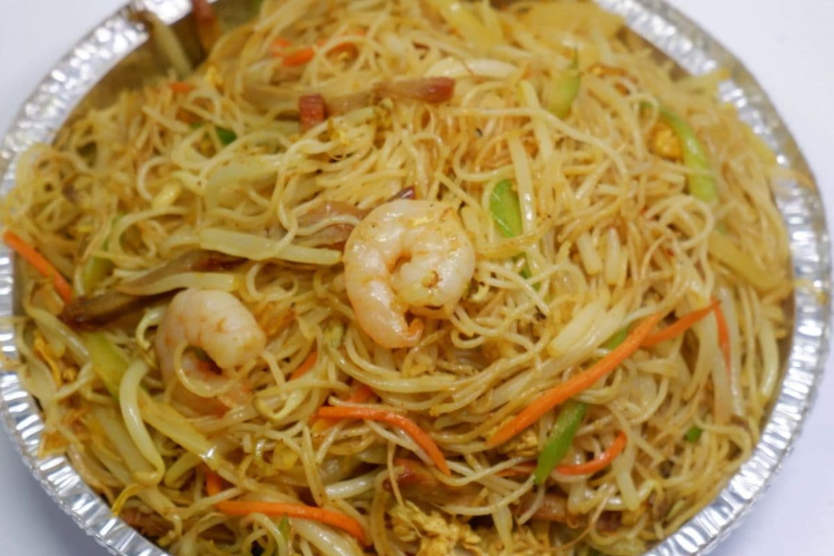 99. Singapore Fried Rice Noodles