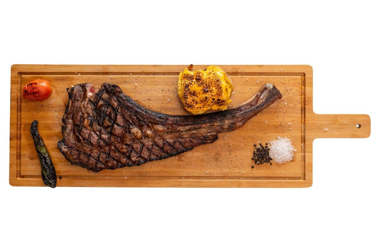 Tomahawk Steak