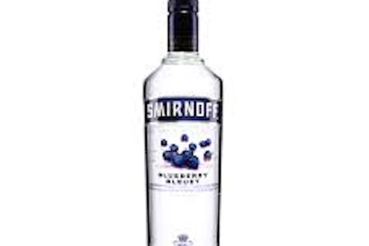 Smirnoff Blueberry Vodka (750 ml) (1 x 750ML)