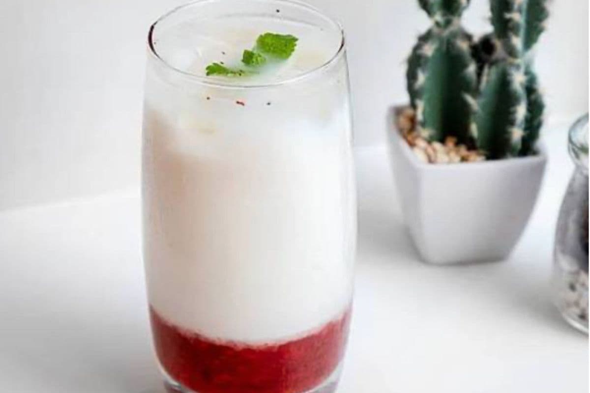 Strawberry Latte