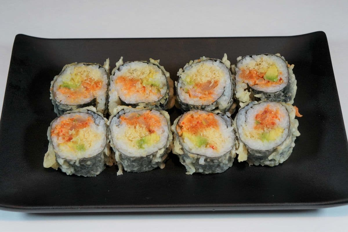 138. Spicy Tuna Tempura Maki Roll (8 pcs)