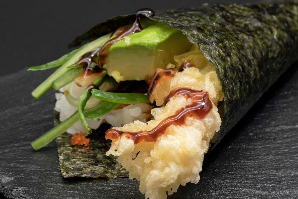 138. Shrimp Tempura Hand Roll (1 pc)