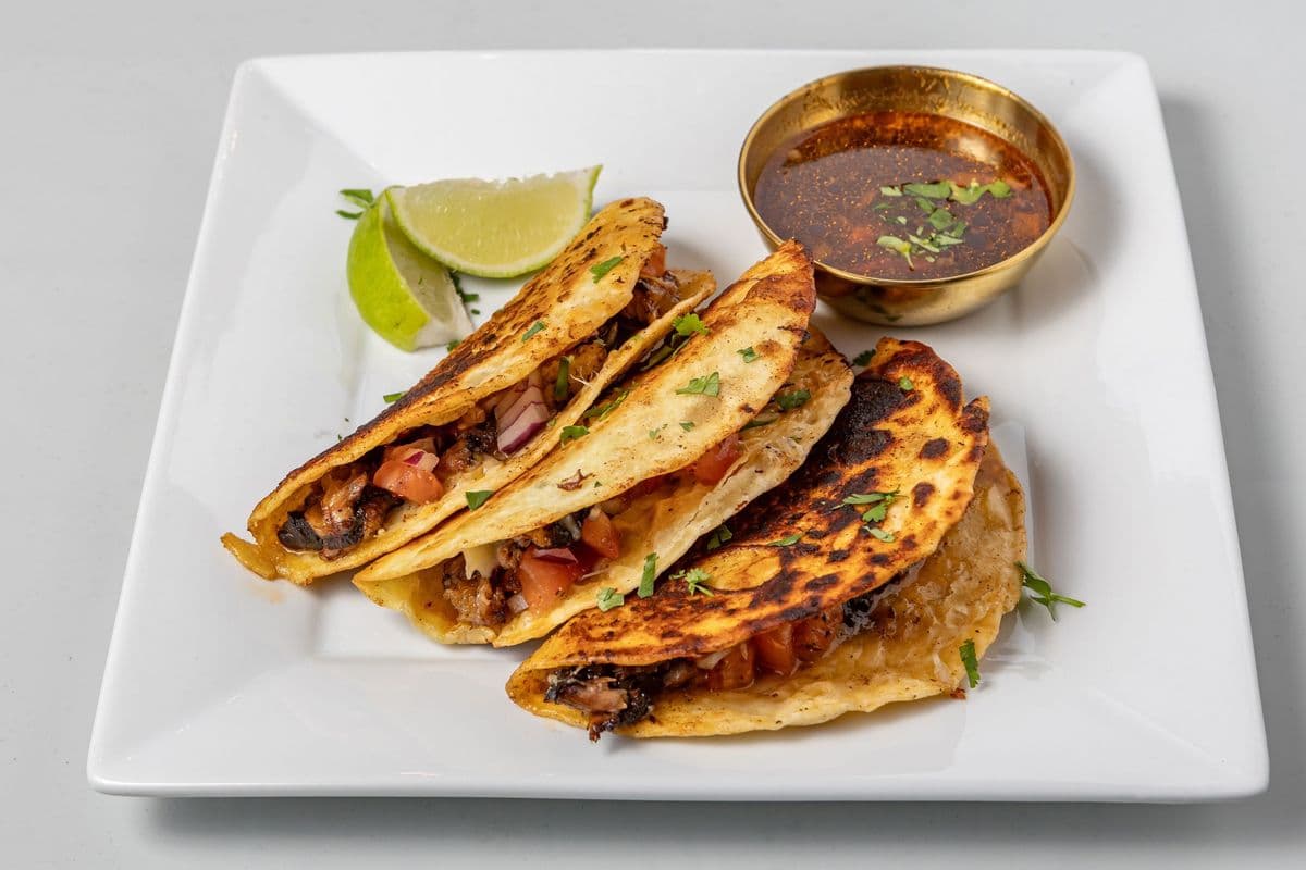 Jamrock Birria (3 pcs)
