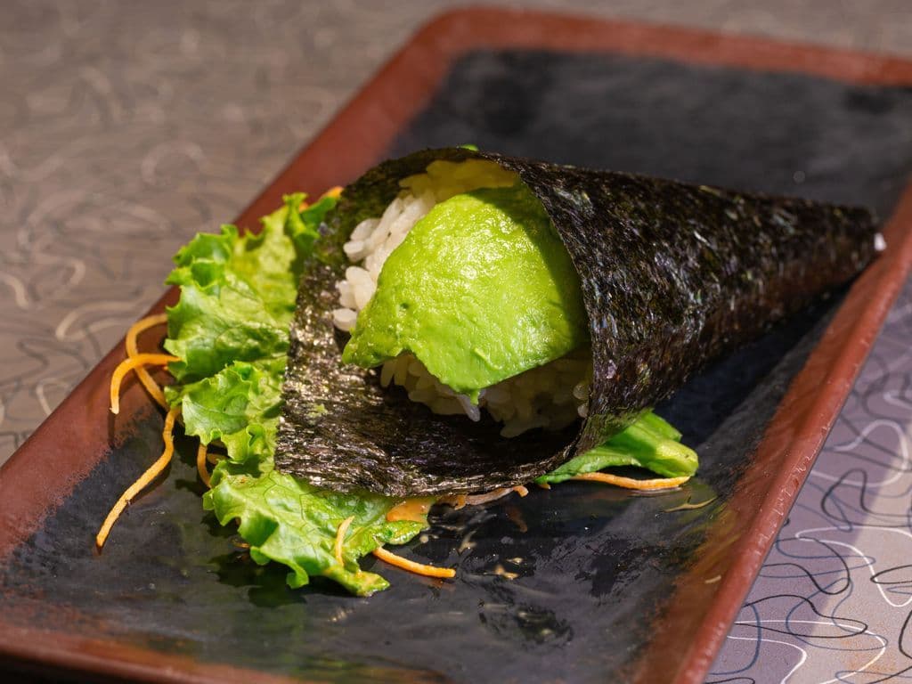 Avocado & Cucumber HandRoll(1pc)