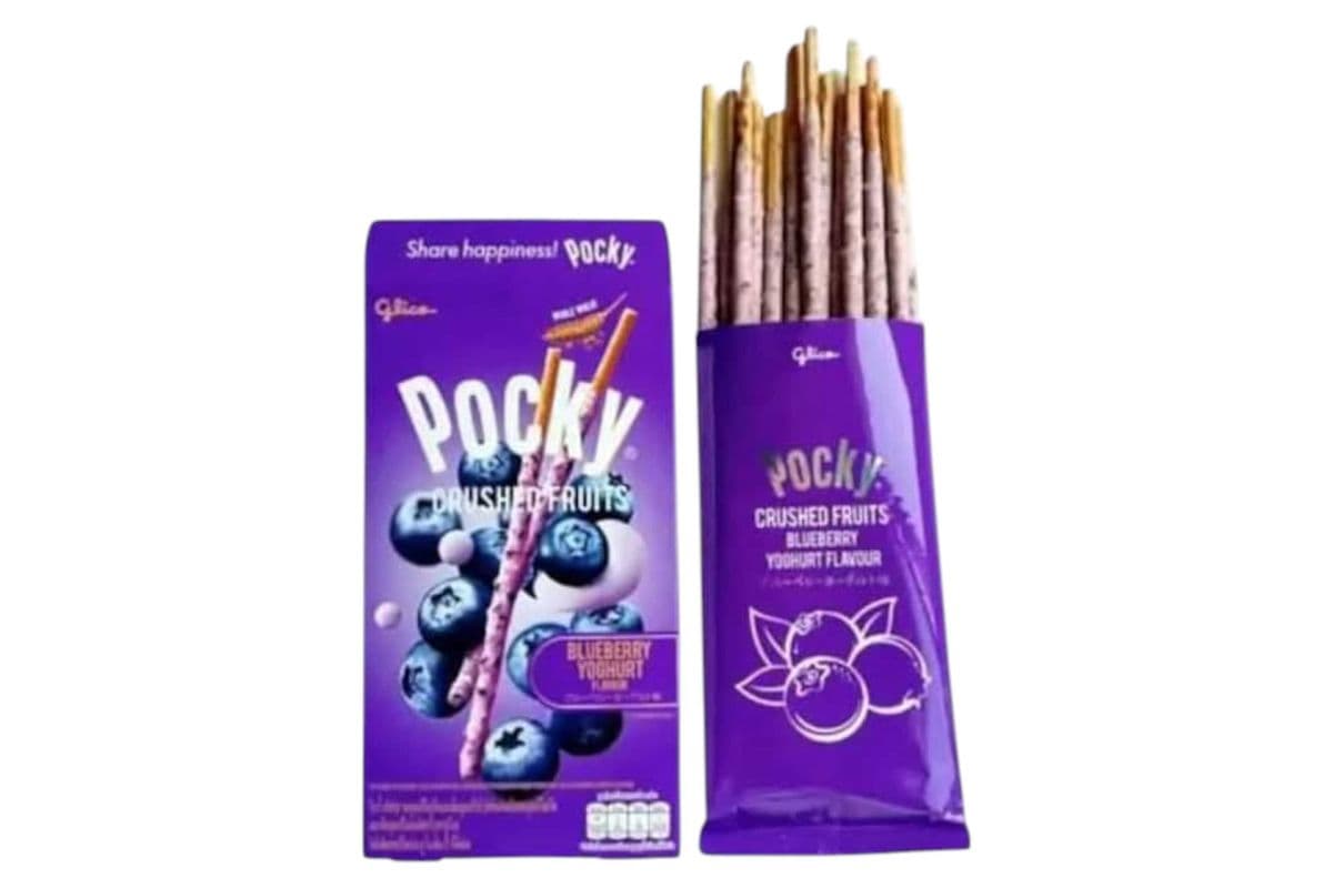 Pocky Blueberry Yoghurt (150) (190 Cal)