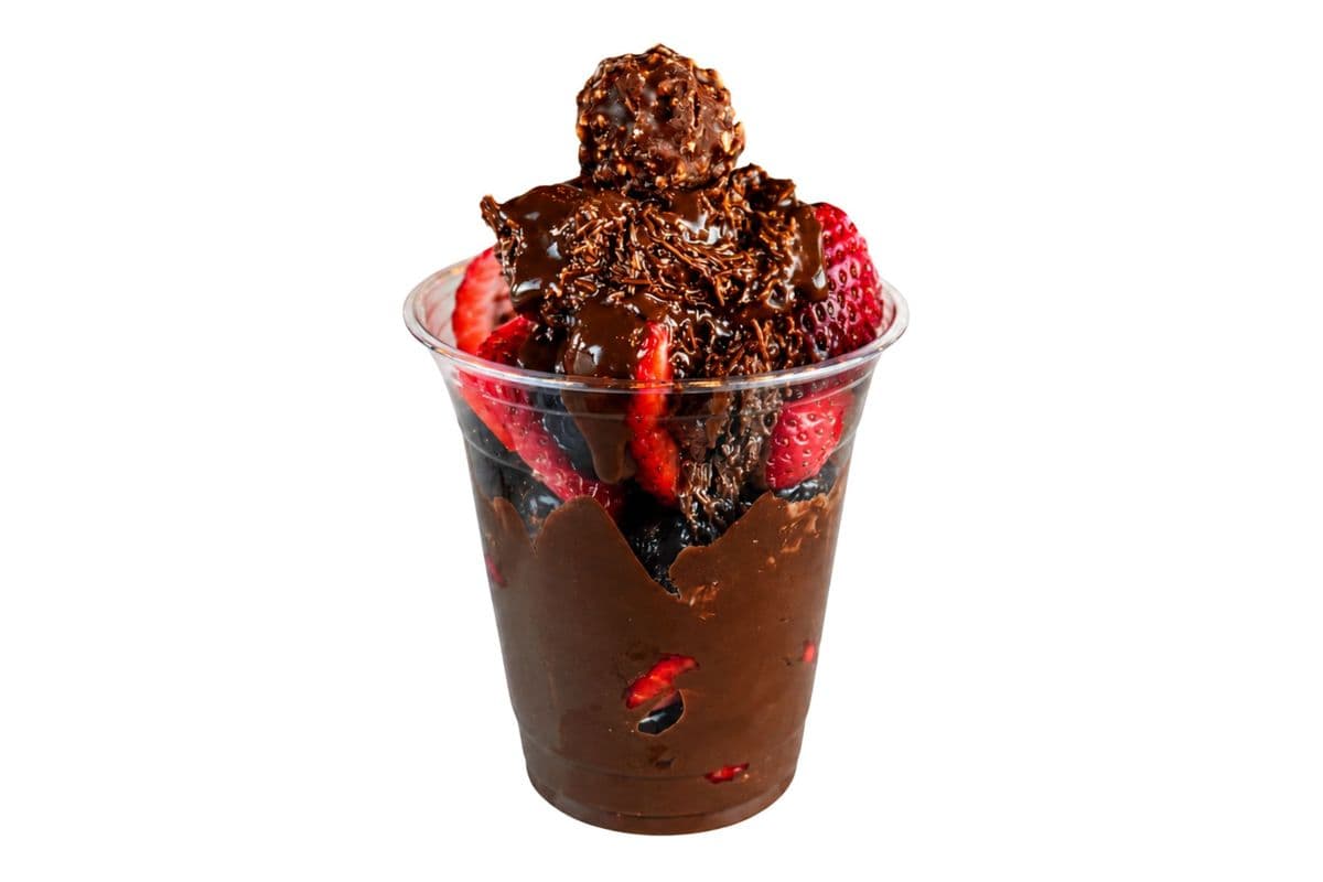 Chocolate Strawberry Cup