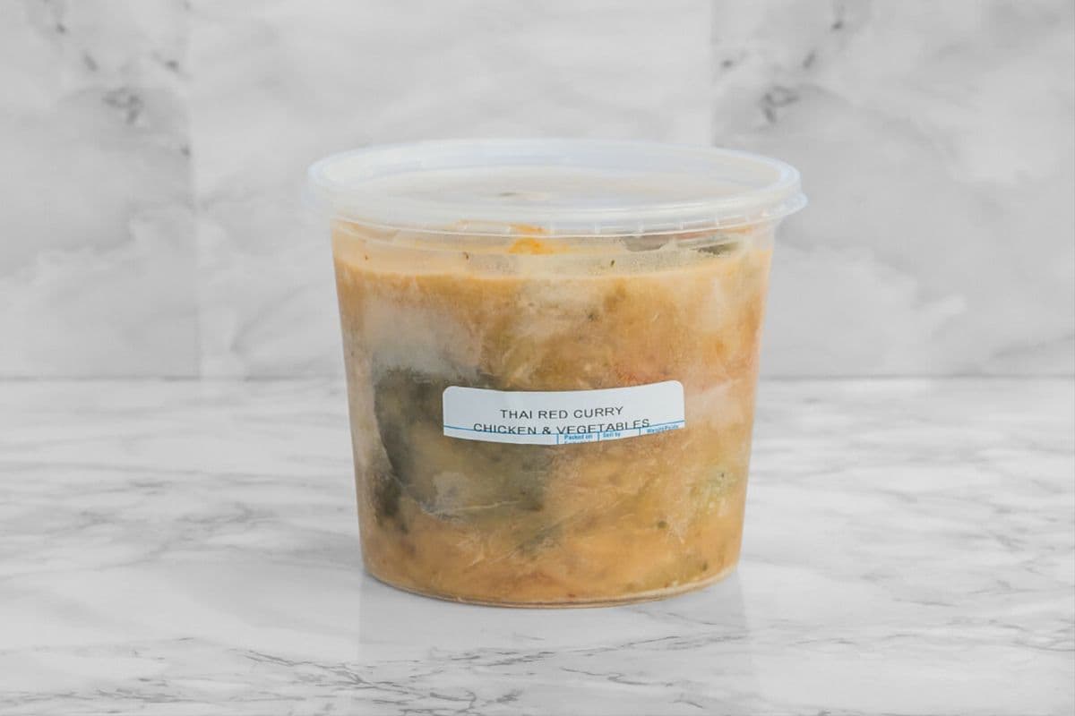 Frozen Thai Red Curry Chicken and Vegetables 20 oz