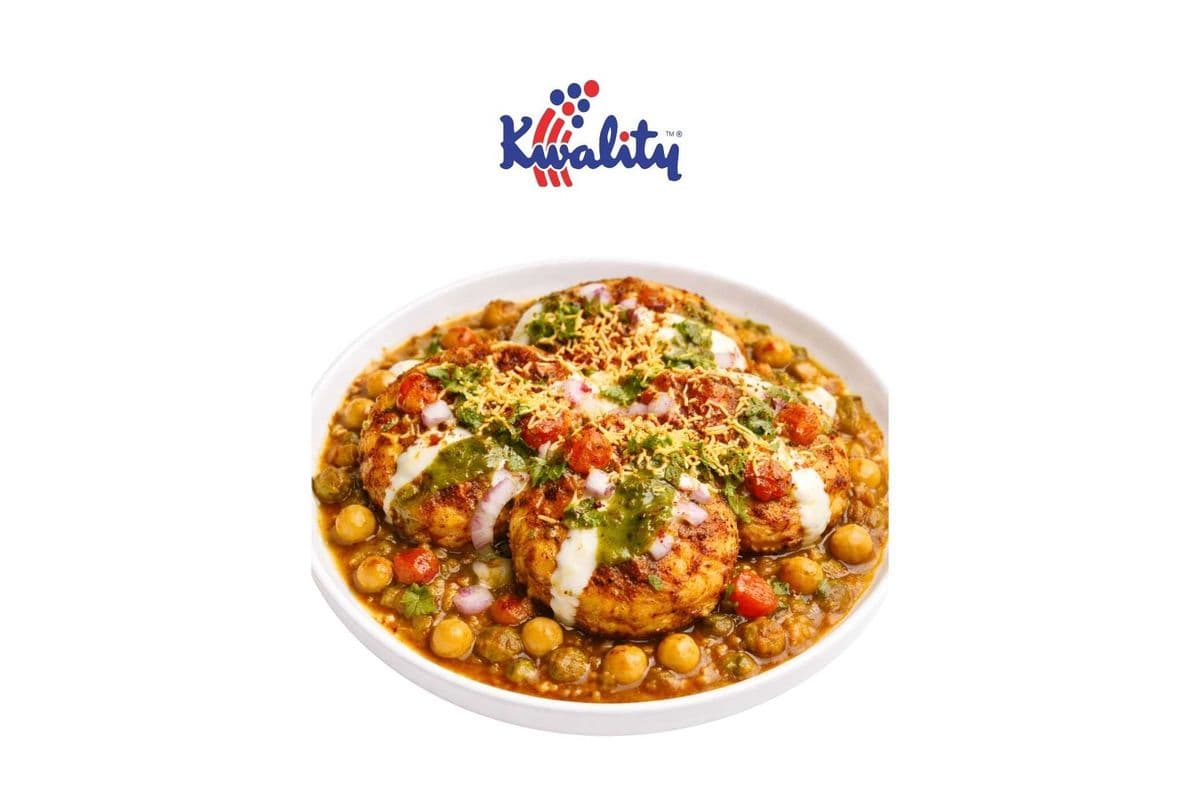 Aloo Tikki Chana Chaat