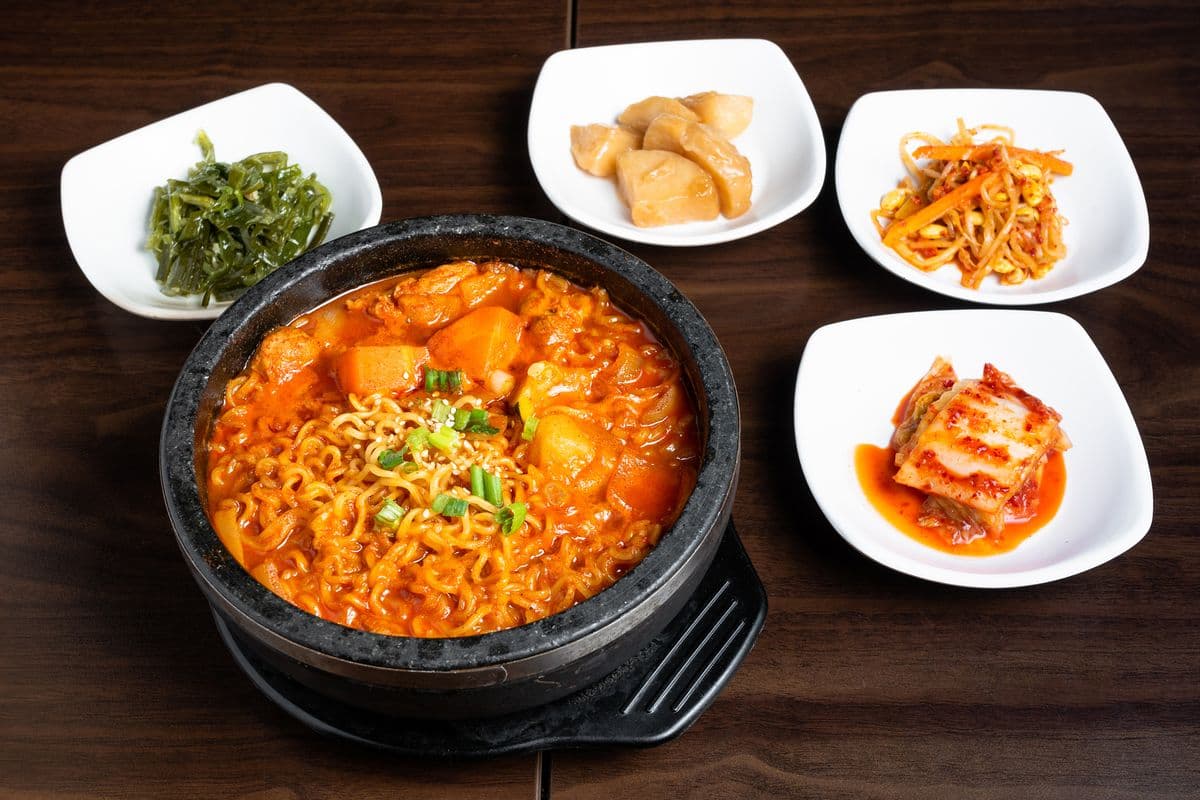 N10. Spicy Chicken Stew with Mixed Vegetables, Potatoes with Noodles
