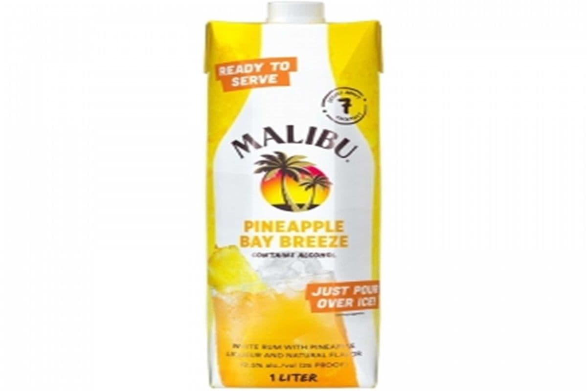 100506. MALIBU PINEAPPLE BAY BREEZE RTS (1 x 1L)