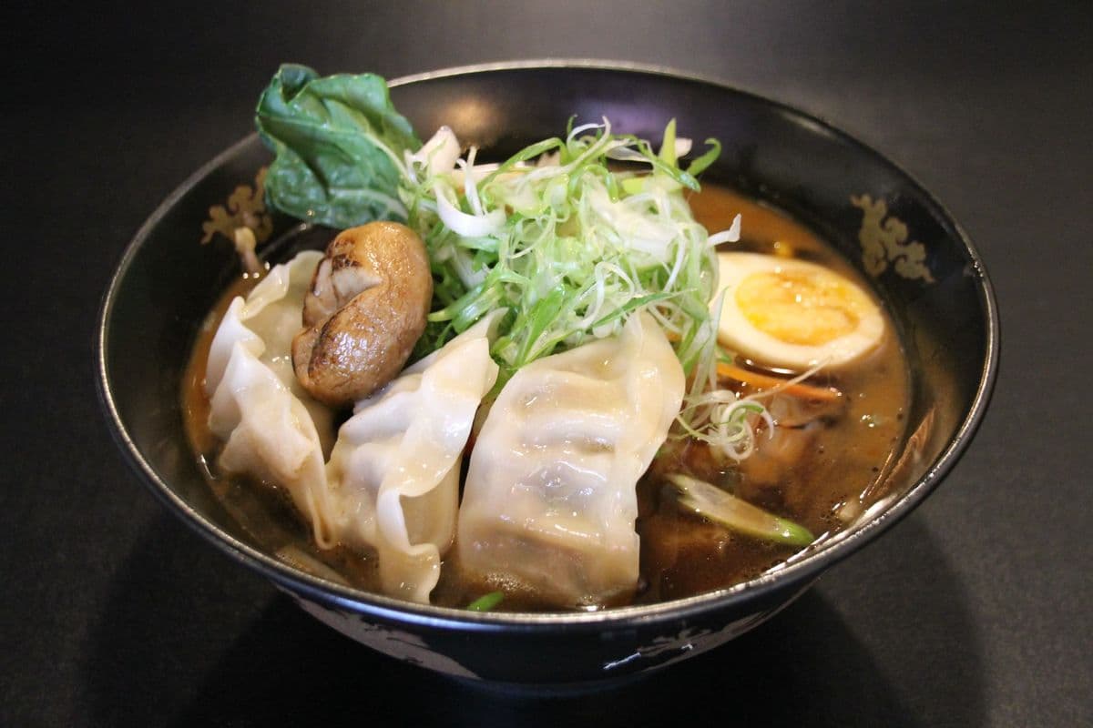 Gyoza Ramen
