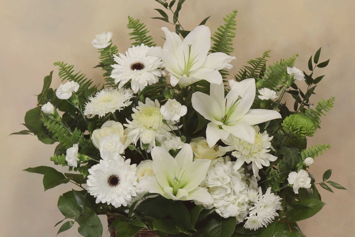 Peaceful Heaven Spray Basket