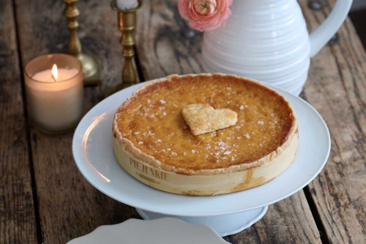 Salted Honey Pie (20 cm)