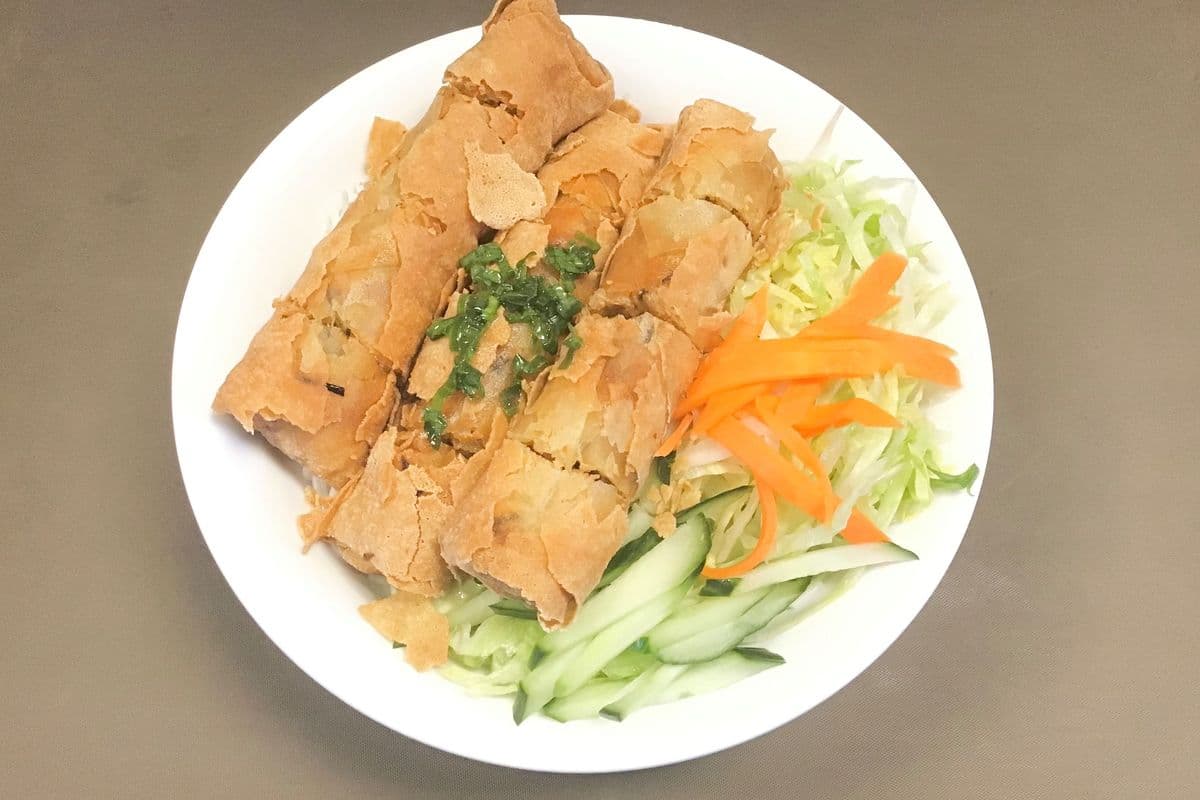 B1. Pork Spring Roll on Vermicelli / Bún Chả Giò