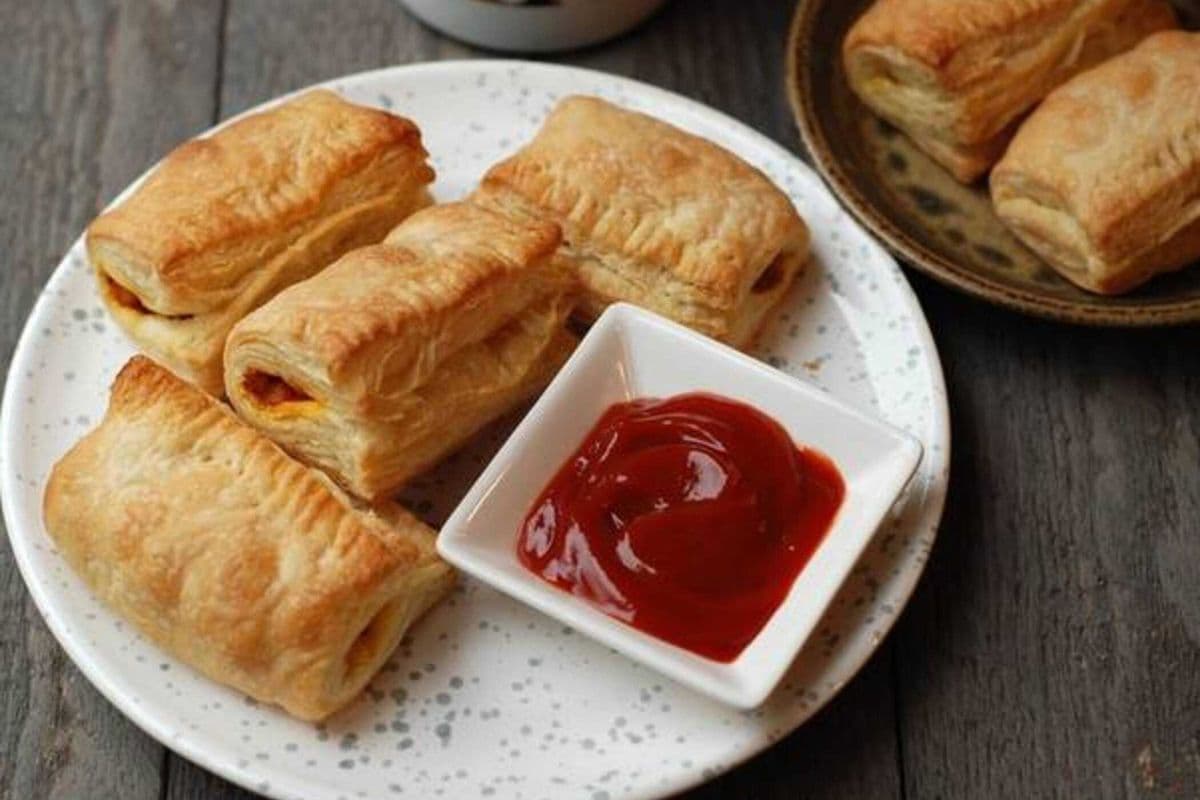 Paneer Puff Patty (1 pc)