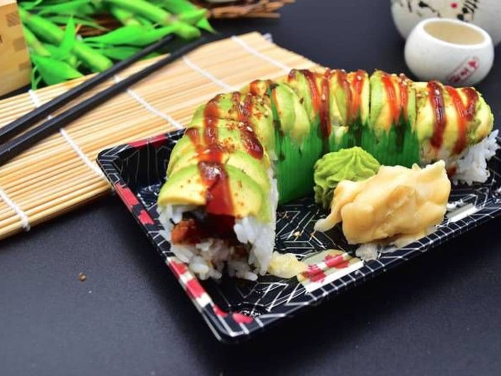 S12. Caterpillar Roll