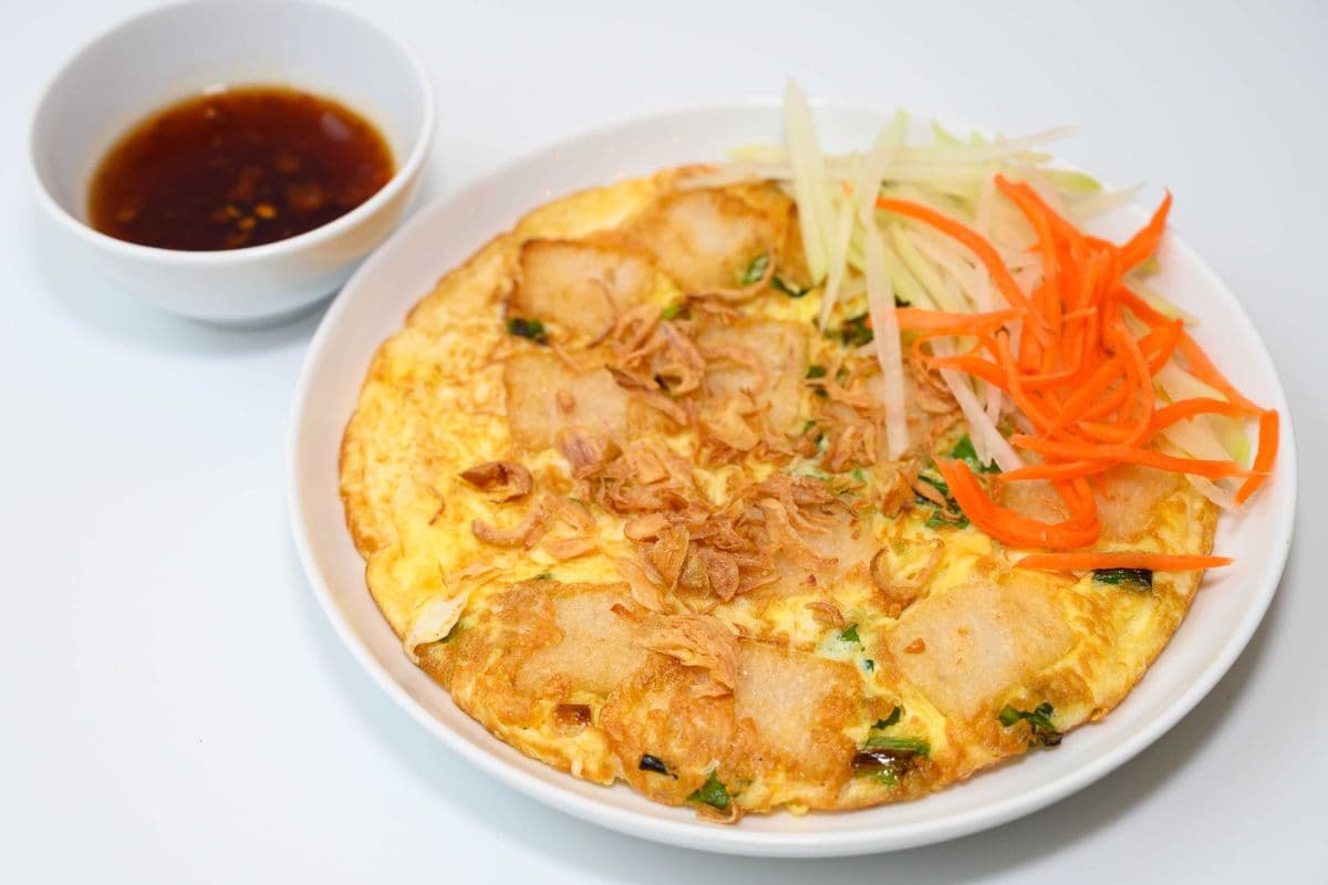 15. Vietnamese Egg Pancake
