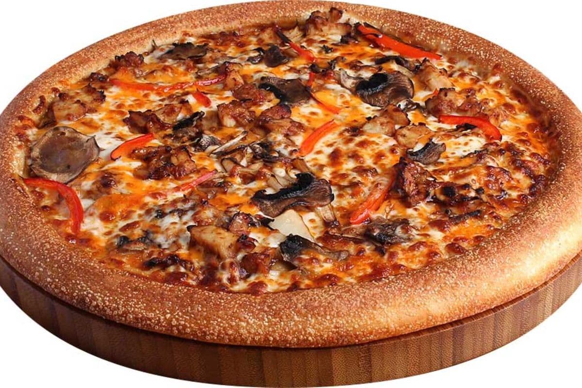 10" Medium Kettle Fire Chicken Pizza