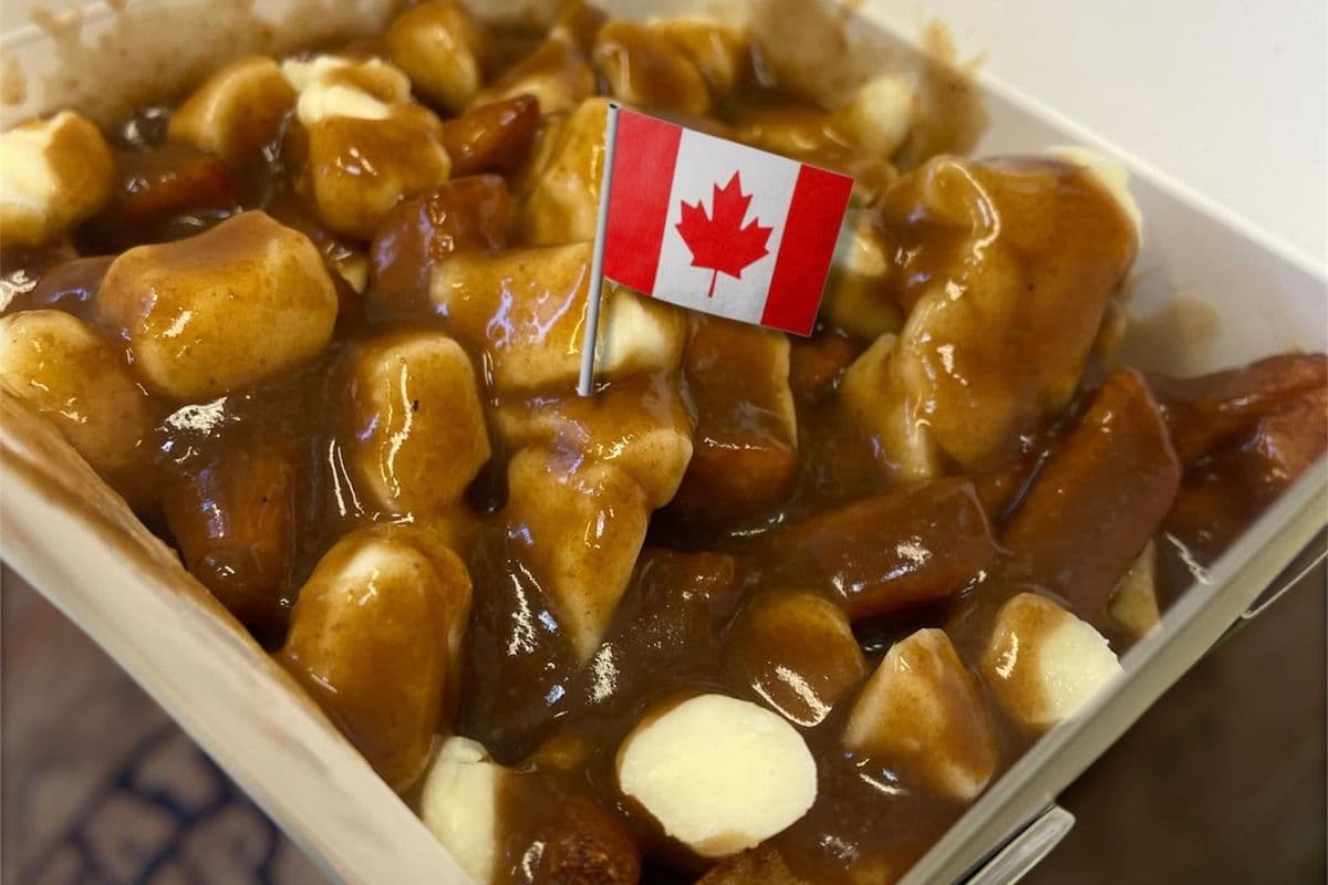 Medium Poutine