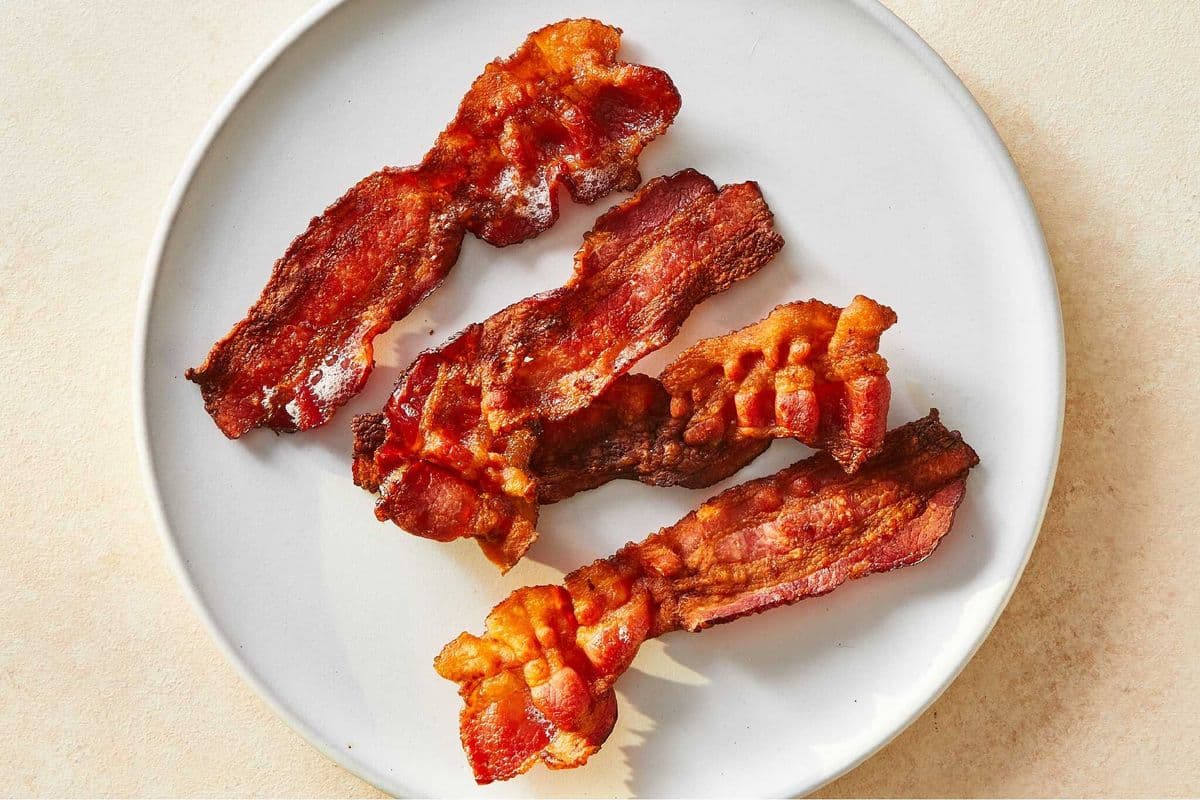 4 Strips of Bacon
