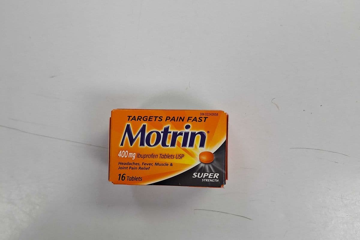Motrin Fever & Pain Relief 16 Tablets (400 mg) - $ 8.95