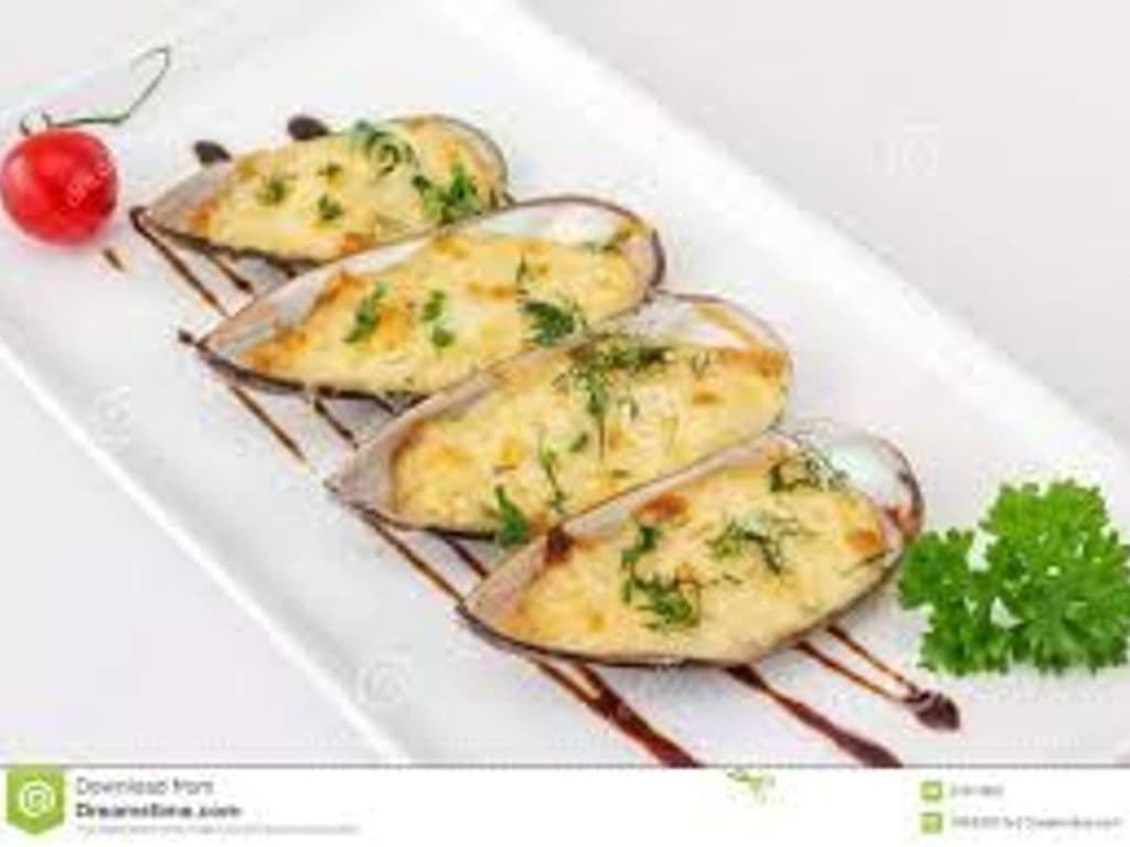 25. Baked Mussels (6 Pieces)