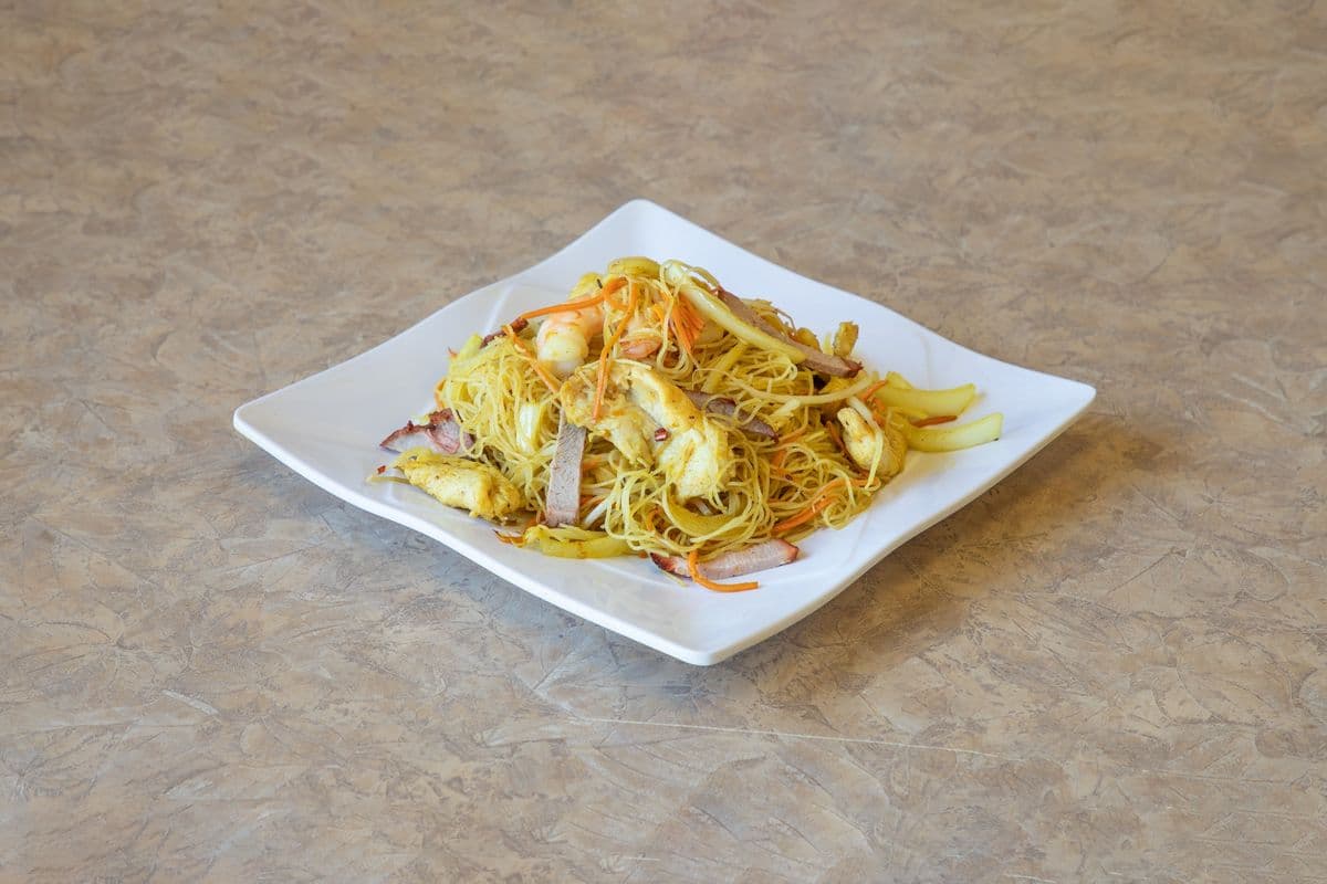 41. Singapore Rice Noodles