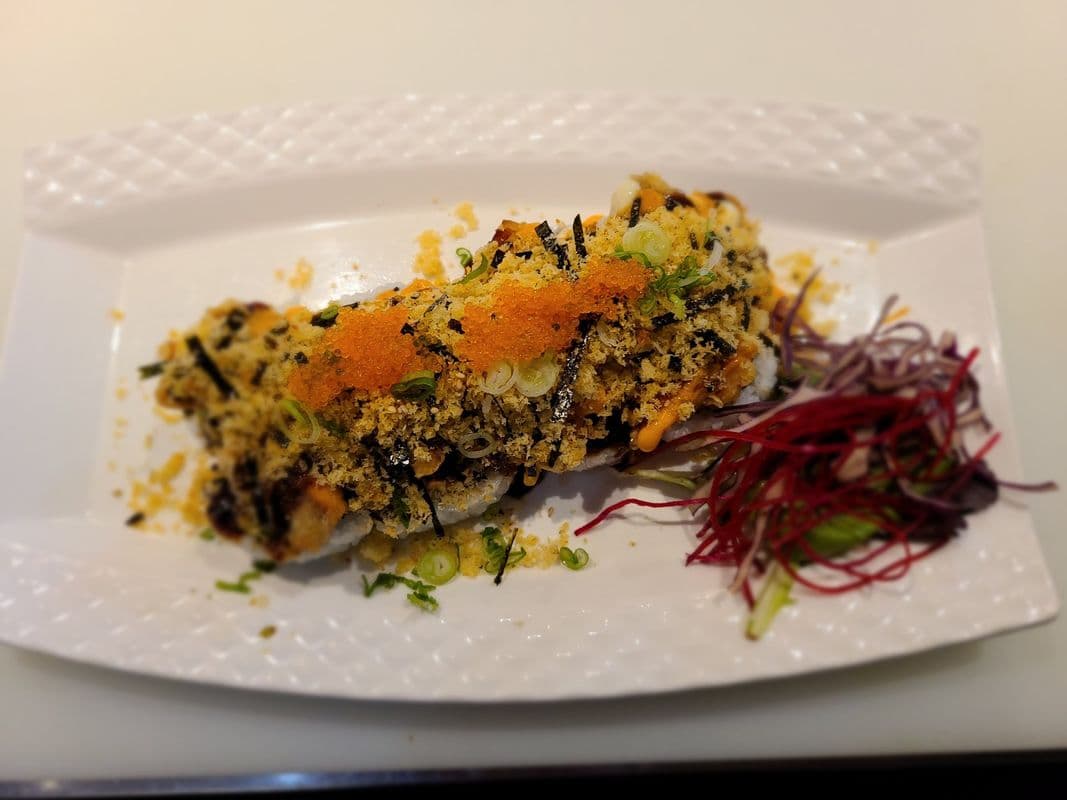 Crispy Salmon Tempura Roll