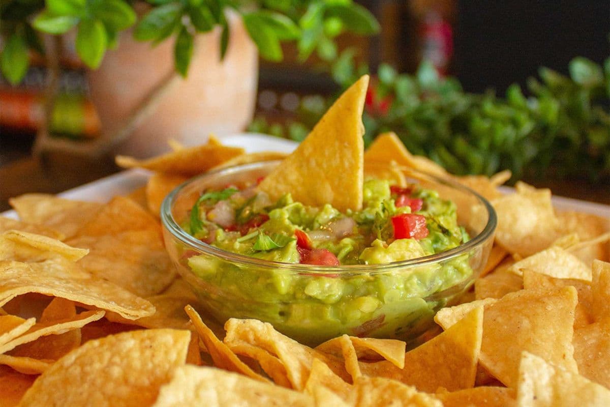 Chips & Guacamole
