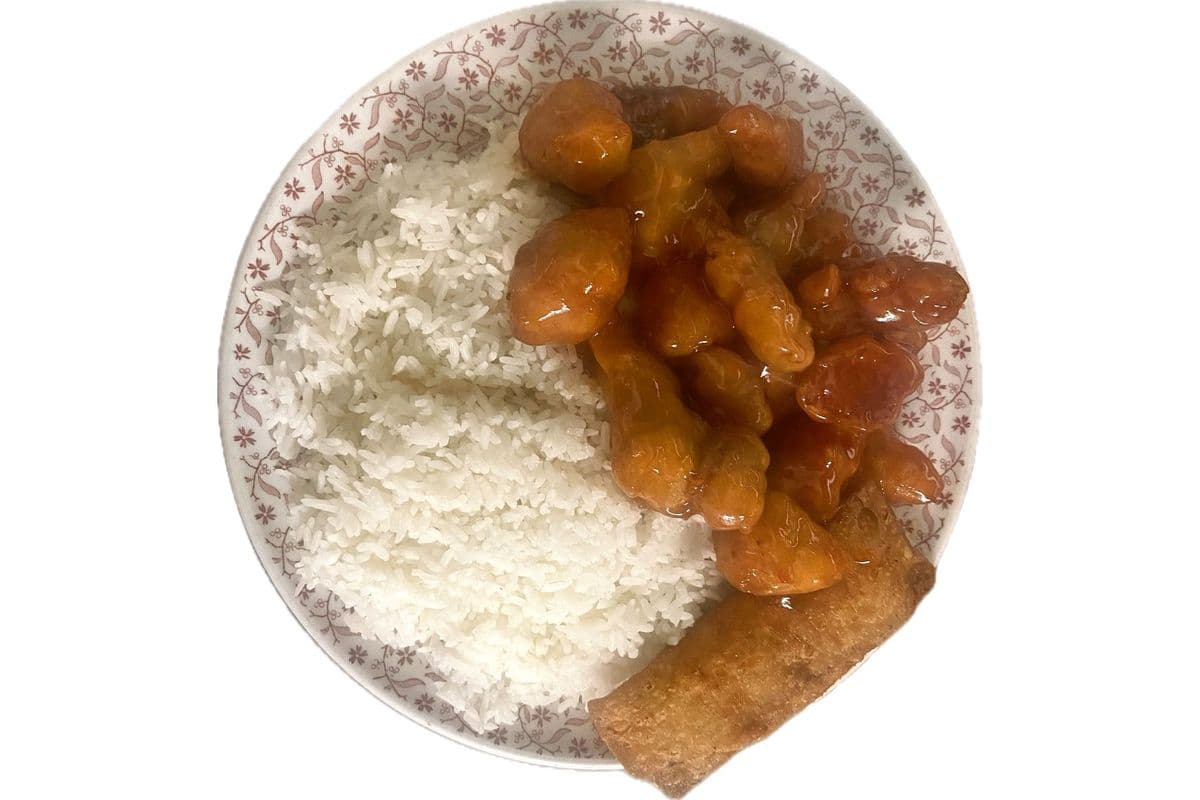 Poulet Général Tao et Riz à la Vapeur / General Tao Chicken and Steamed Rice