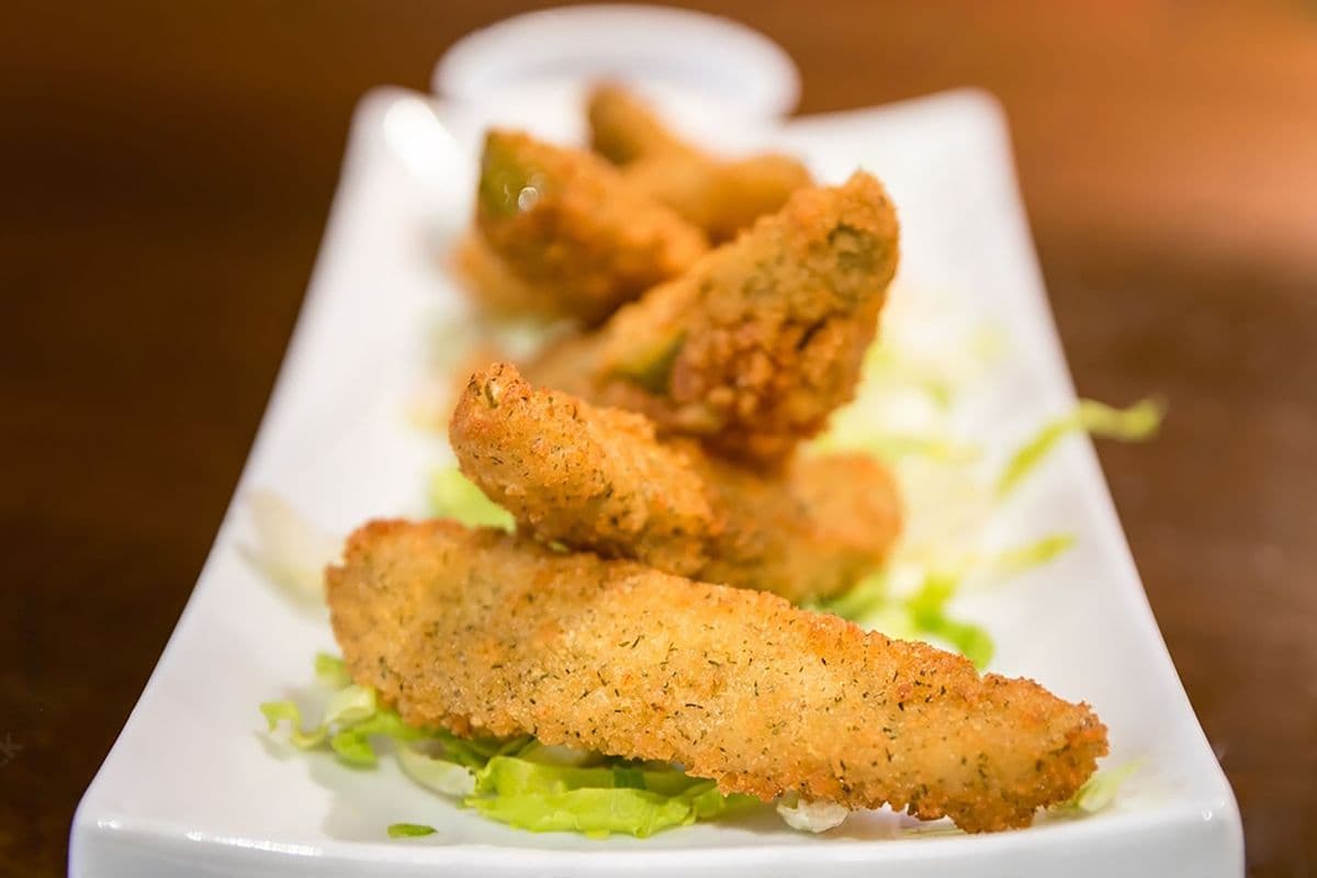 Delicious Deep-Fried Pickles ( 5 pieces )