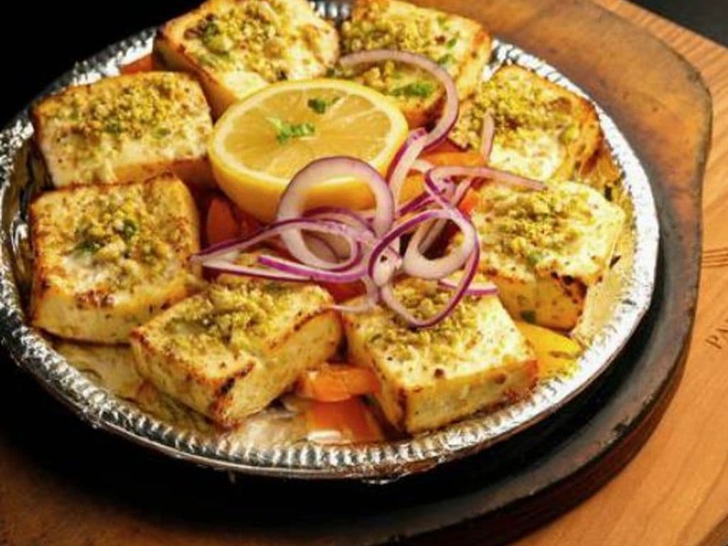 Malai Tikka (paneer/chicken)