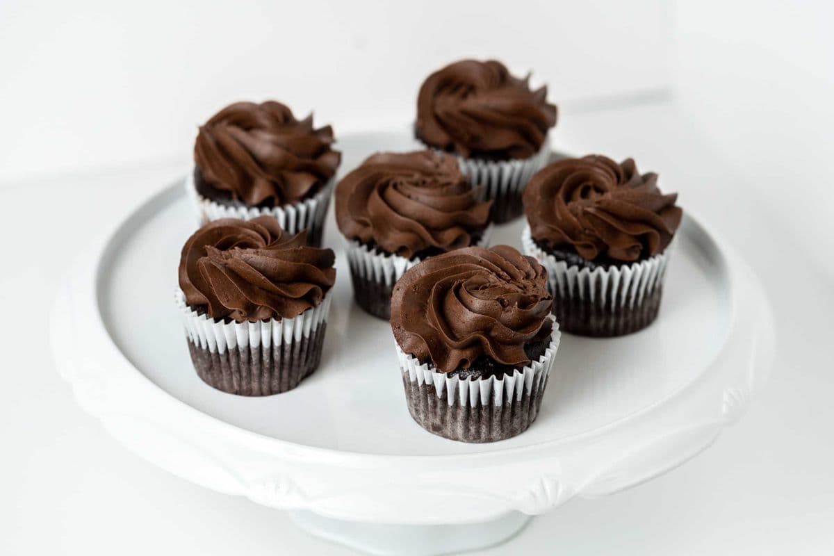 Cupcakes chocolat (Paquet de 6) / Chocolate Cupcakes (Pack of 6)
