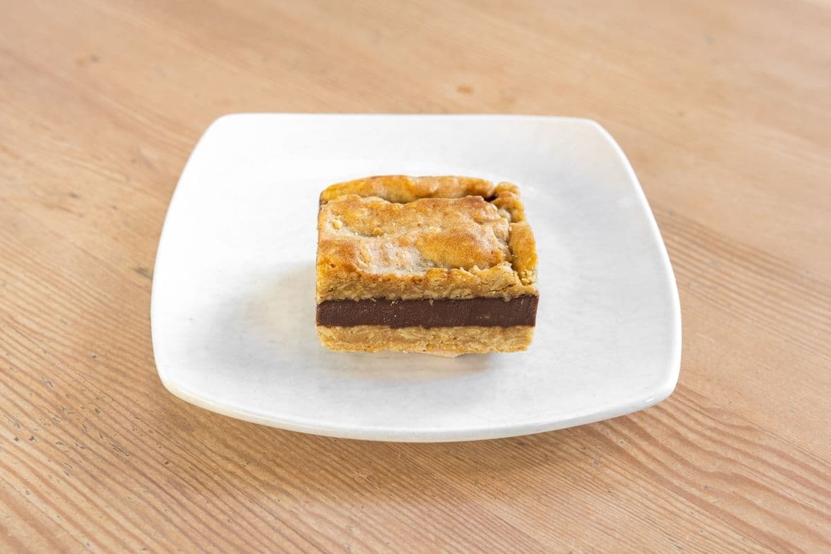Oat Fudge Bar