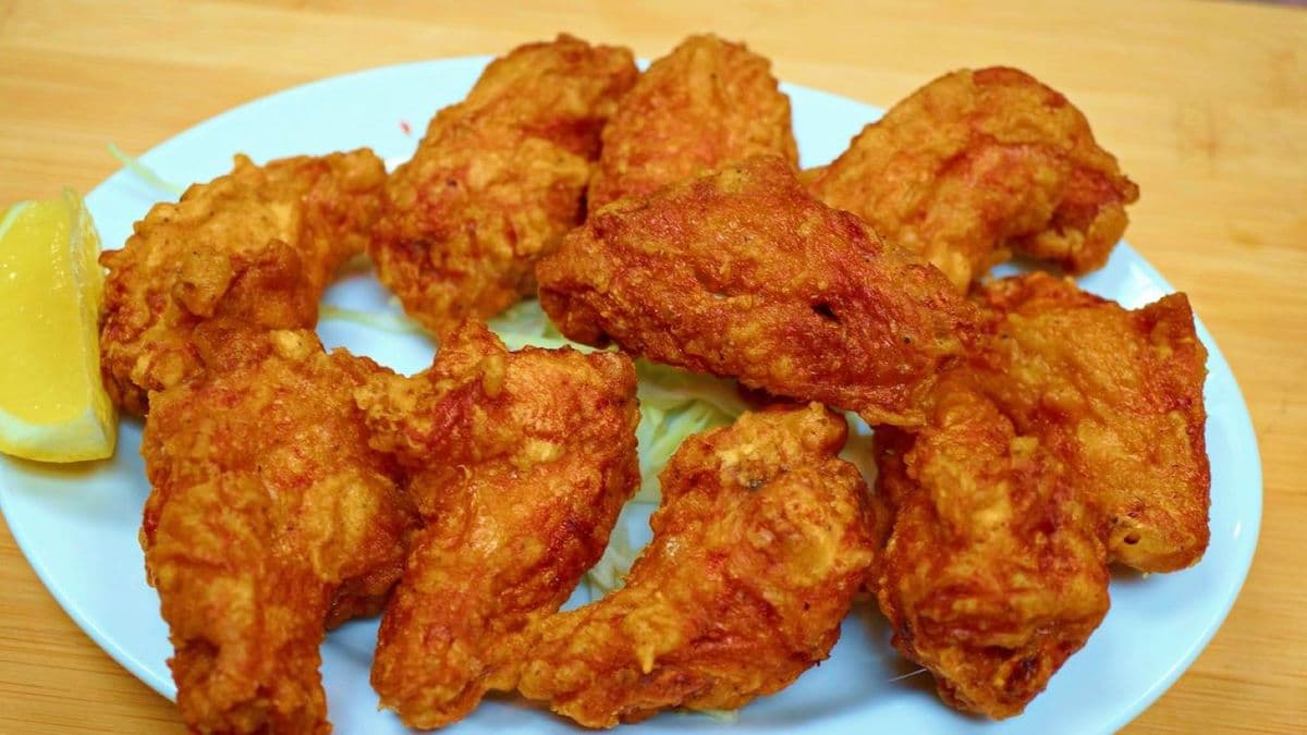 5. Deep Fried Chicken Wings (10 Pcs)