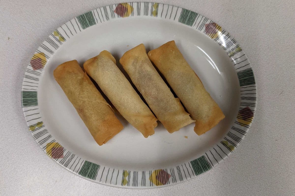 Spring Rolls (4 pcs)