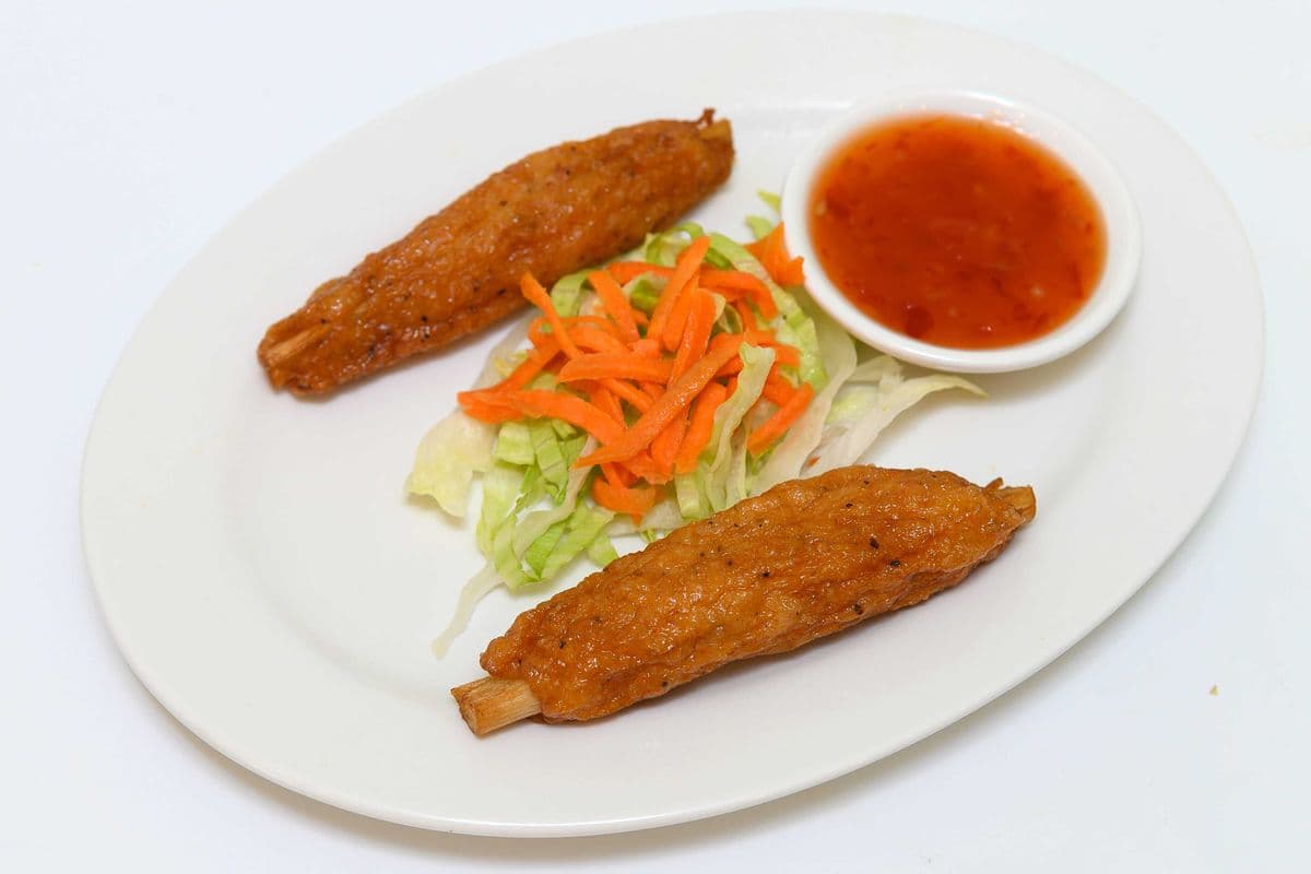 14. Minced Shrimps on Sugar Canes (2 pcs)