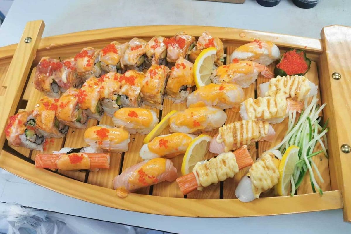 PT09. Torched Party Tray (30pcs)