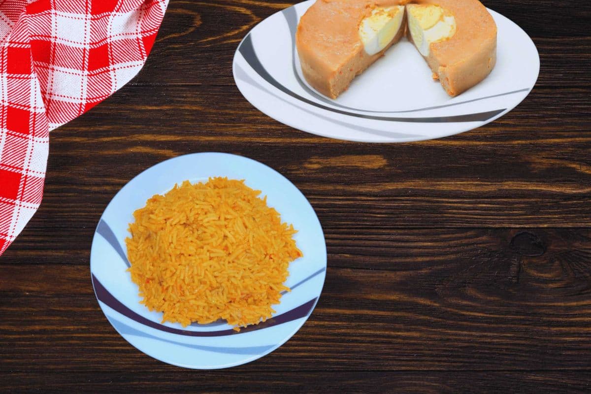 Jollof Rice (Large) + Moi Moi