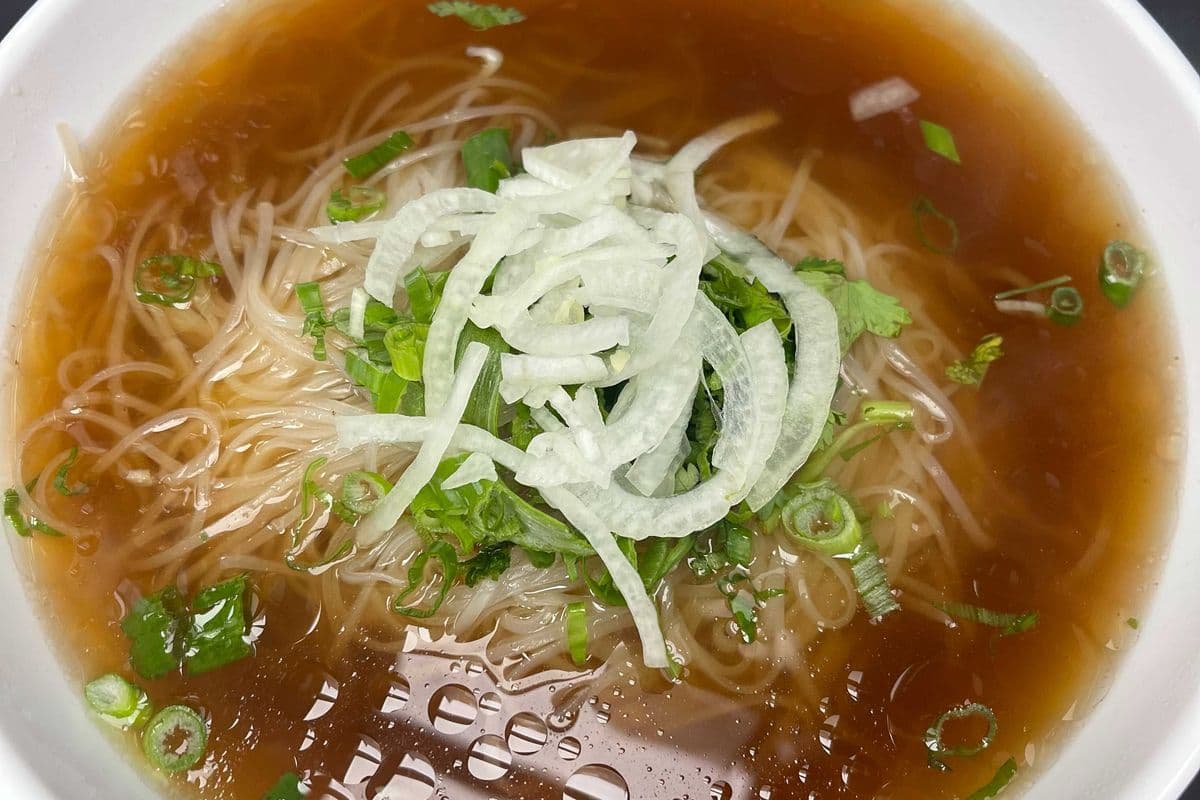 00. Beef Noodle Soup without Meat