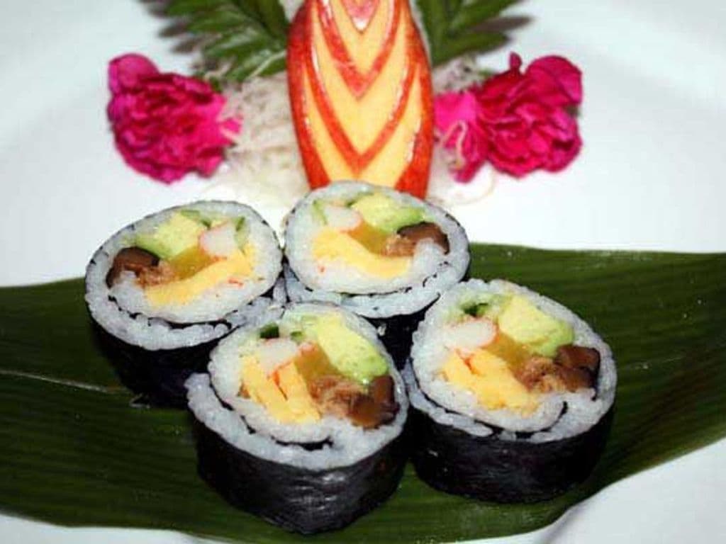 Futo Maki Roll (8pcs)