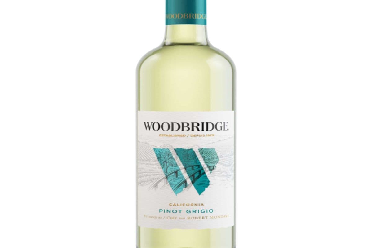 WOODBRIDGE PINOT GRIGIO 750ML (1 x 750ML )