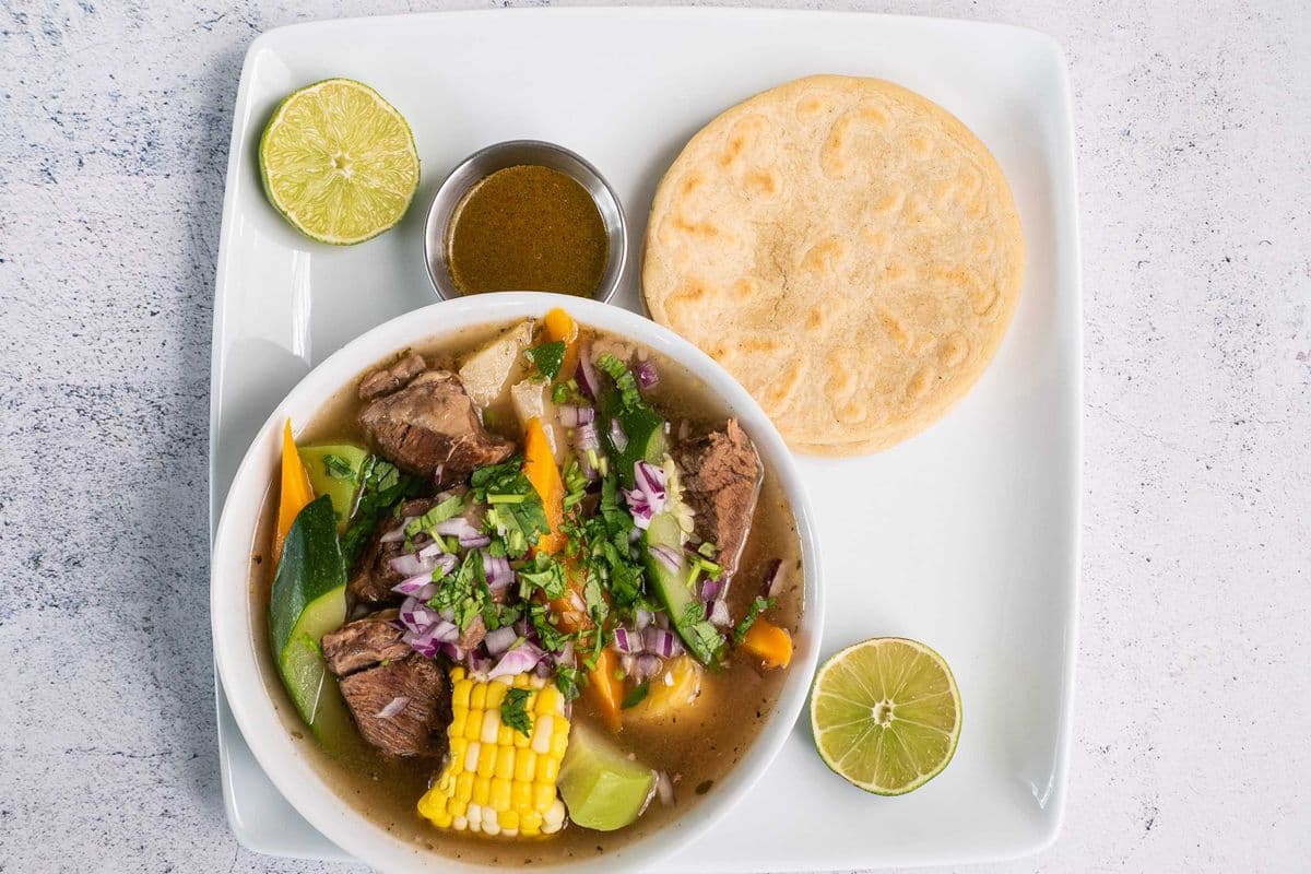 Soupe-repas au bœuf (32 oz)