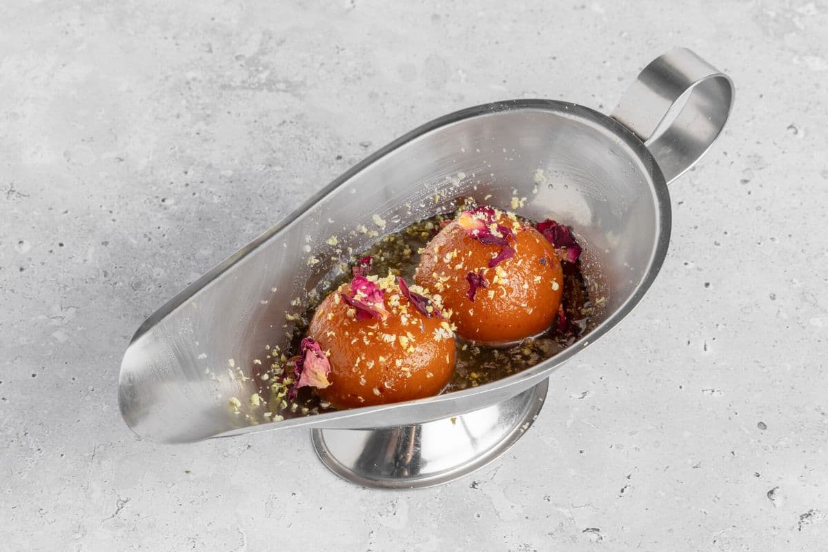 Gulab Jamun (4 pc)