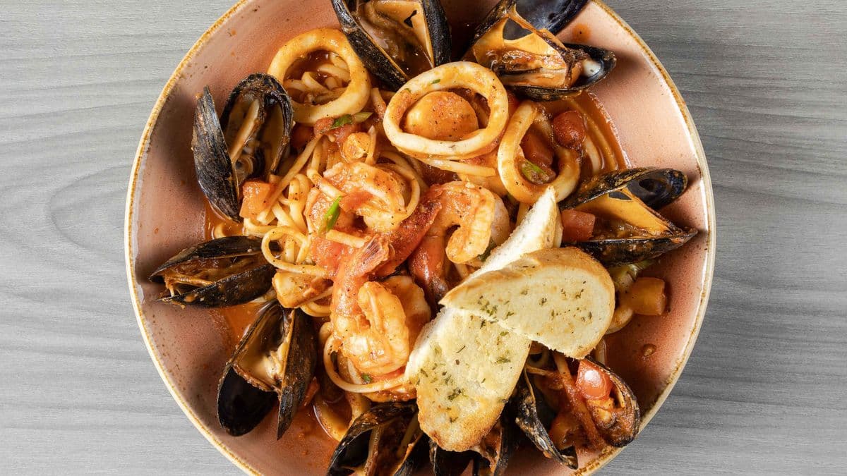 Seafood Linguine