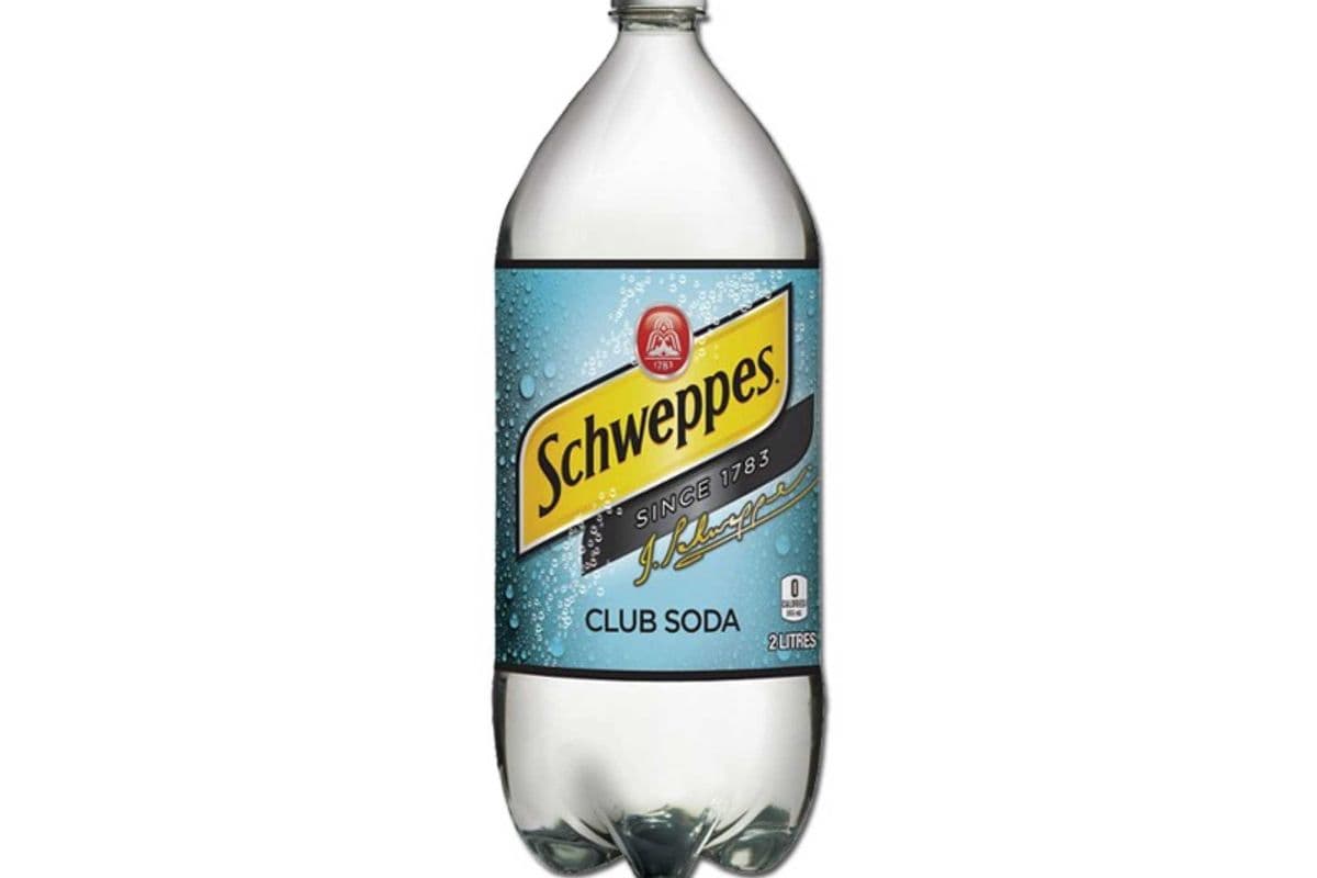 Schwepps Club Soda (2L)