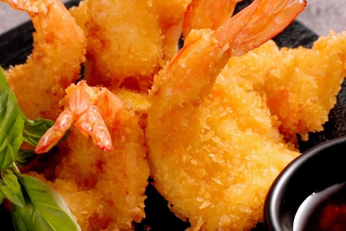 17. Fried Breaded Shrimp 干炸凤尾虾