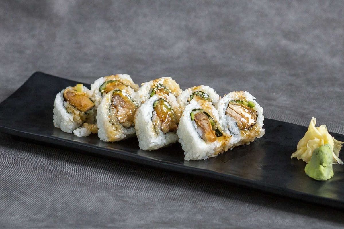 Chicken Teriyaki Roll (8 pcs)