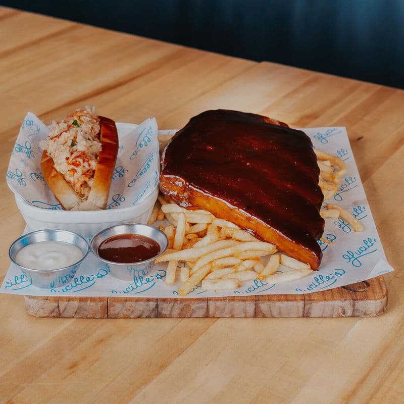 « SURF & TURF » LUCILLE’S / Lucille’s Surf and Turf