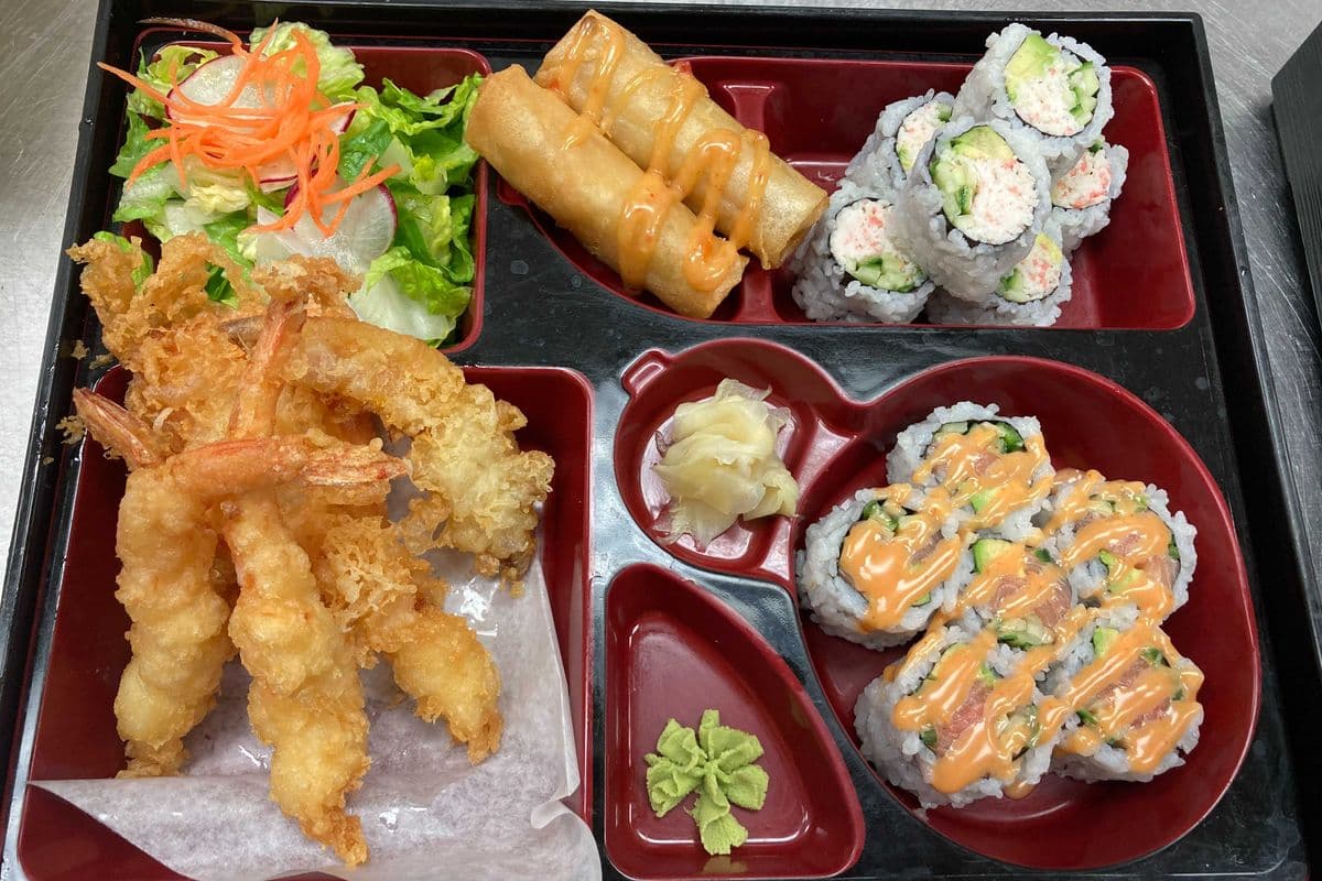 Tempura and Roll Bento